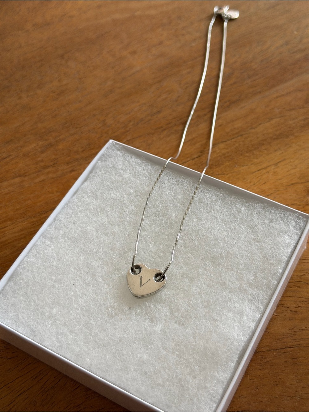 Tiffany & Co Sterling Silver Heart Necklace – 925 Italy, Engraved “V & J” - Picture 4 of 10